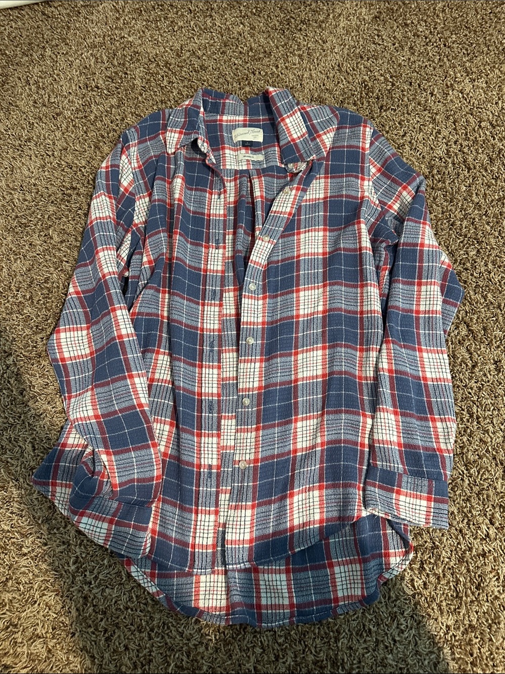 Universal Thread Plaid Shirt in Navy, Red & White